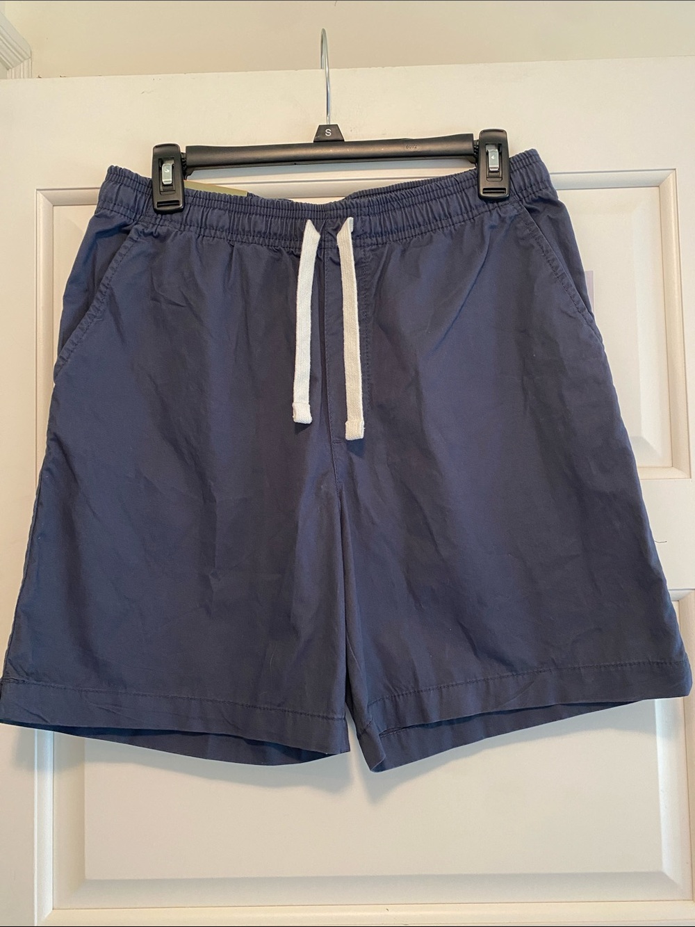 Mens pull-on shorts
